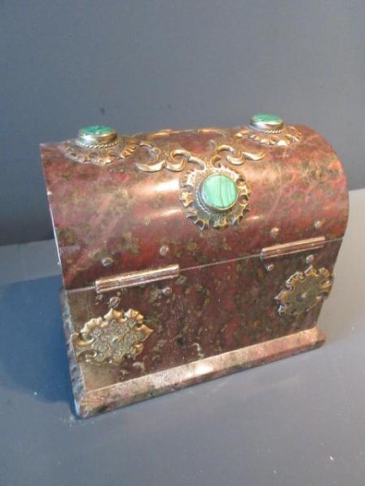 Fine 19th Century French Serpentine Marble Casket - Image 6