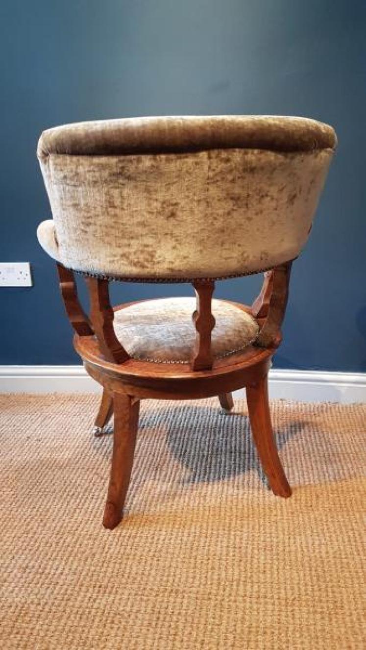 Victorian upholstered Oak Desk Chair - Image 3