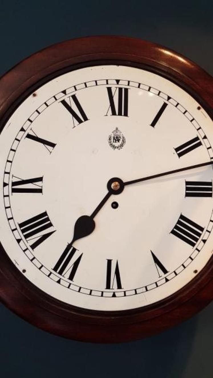Antique RAF Fusse Dial Clock by Elliott - Image 2