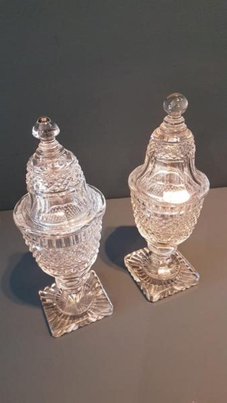 Pair of Early Victorian Cut Crystal Sweet Meat Dishes - Image 6