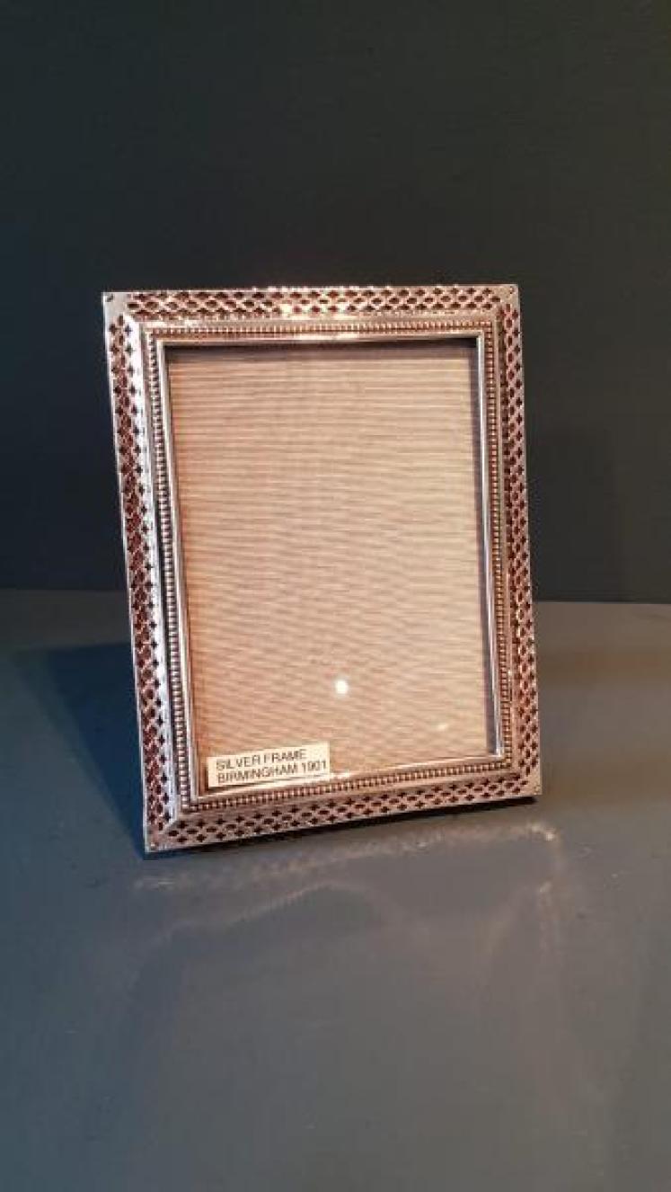 Superb Victorian Pierced Silver Photo Frame  - Image 1