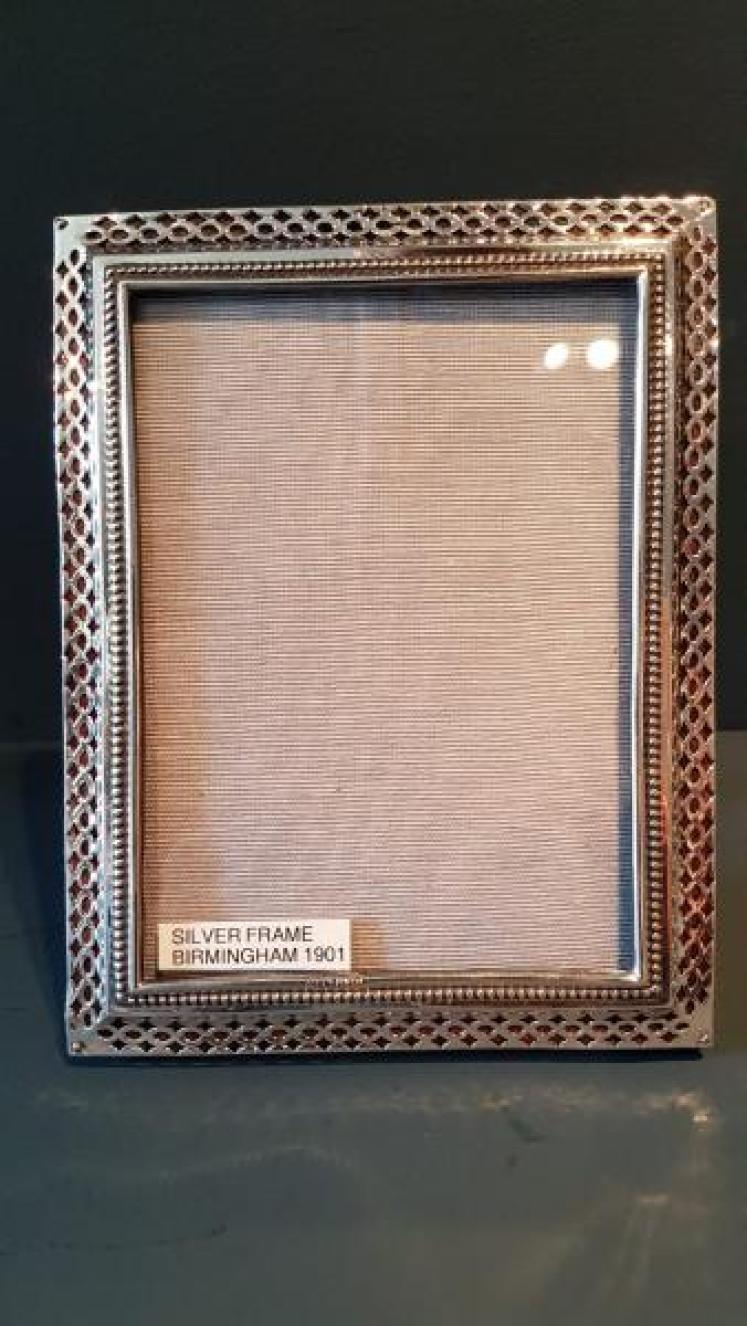 Superb Victorian Pierced Silver Photo Frame  - Image 2
