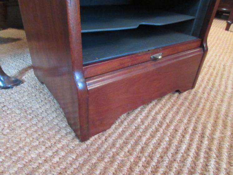 Antique 1920's Mahogany Tambour Filing Cabinet - Image 6