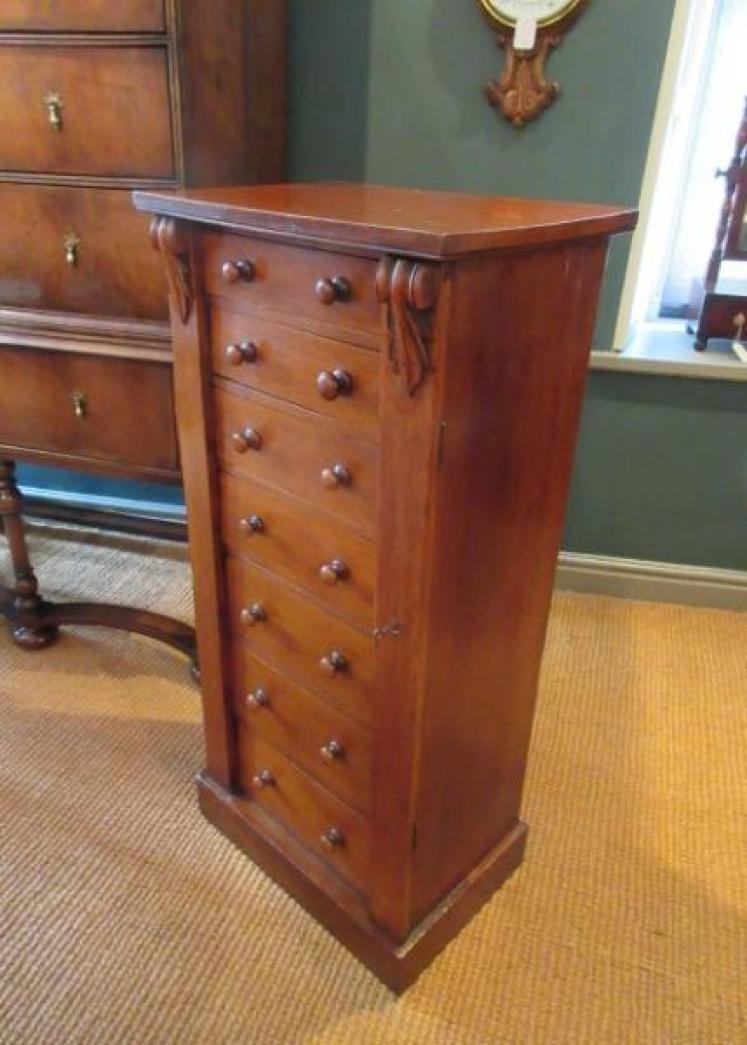 Mid Victorian Polished Oak Wellington Chest - Image 7