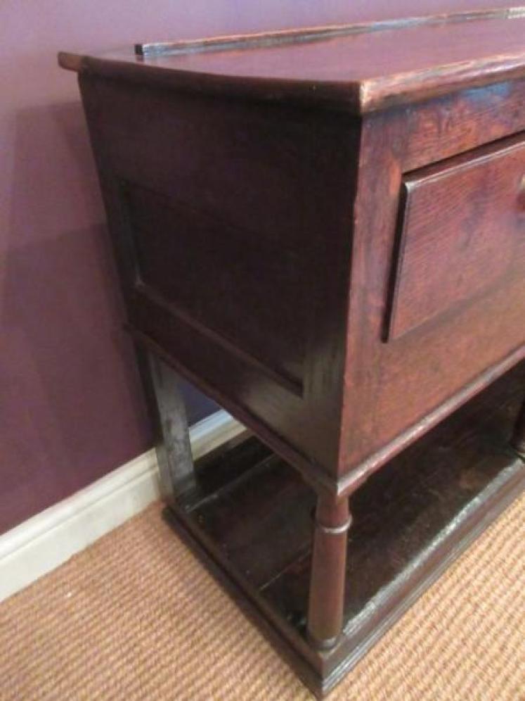 George III Period Open Pot Board Dresser.c.1750 - Image 5