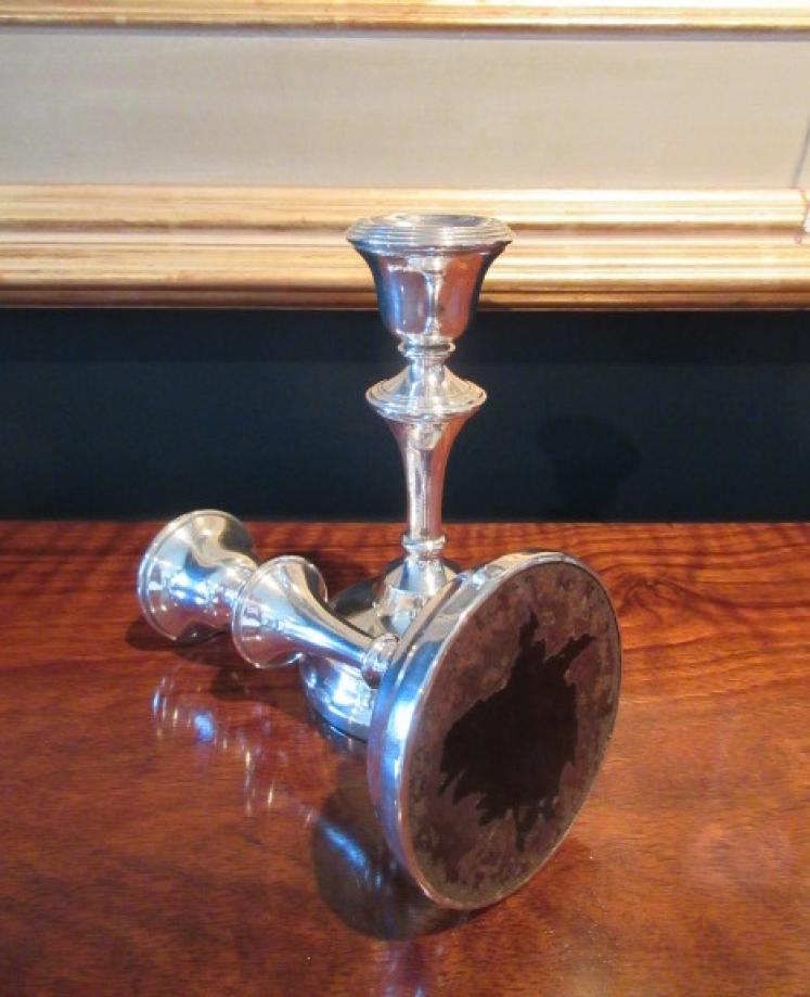 Pair of George V Period Silver Candlesticks - Image 4