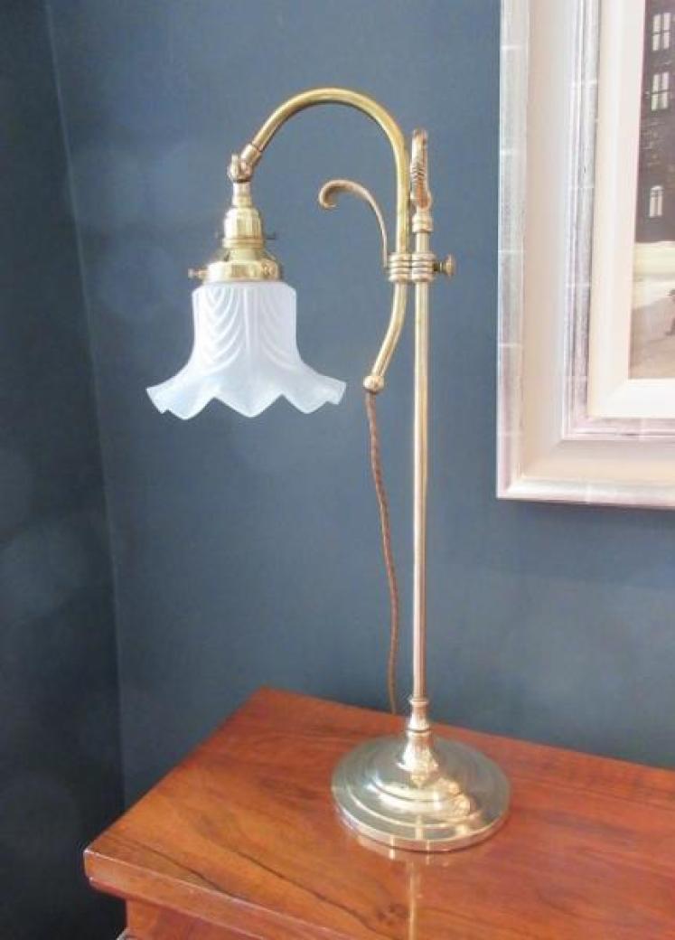 Edwardian Period Rise & Fall Table Lamp - Image 4