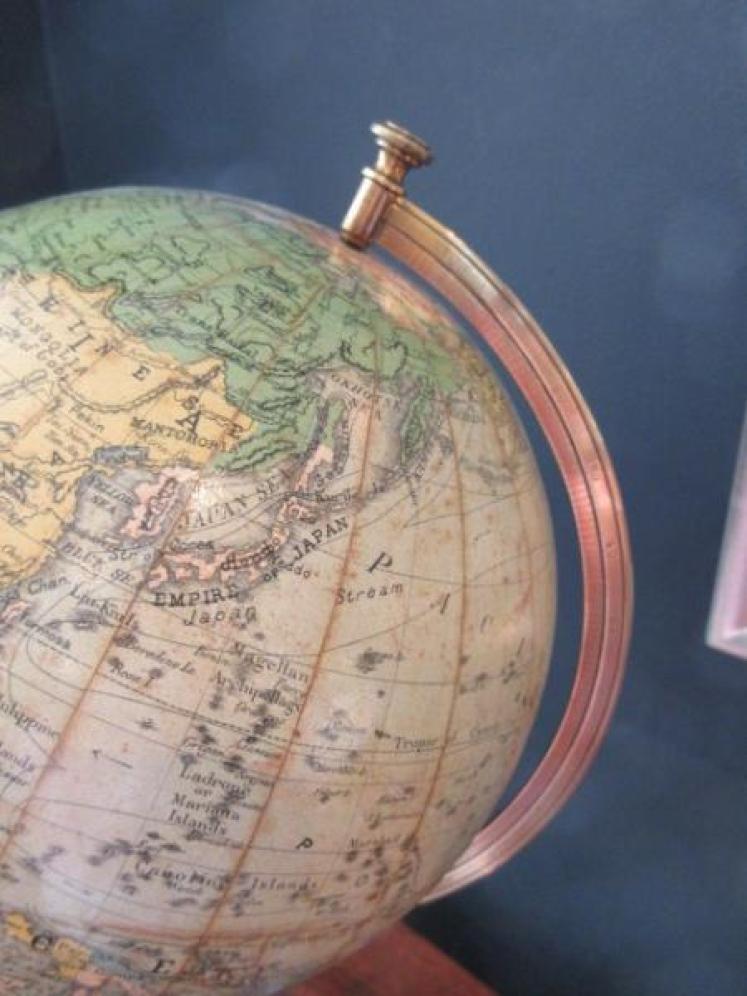 1920's 8" Papier Mache Terrestrial Globe - Image 5