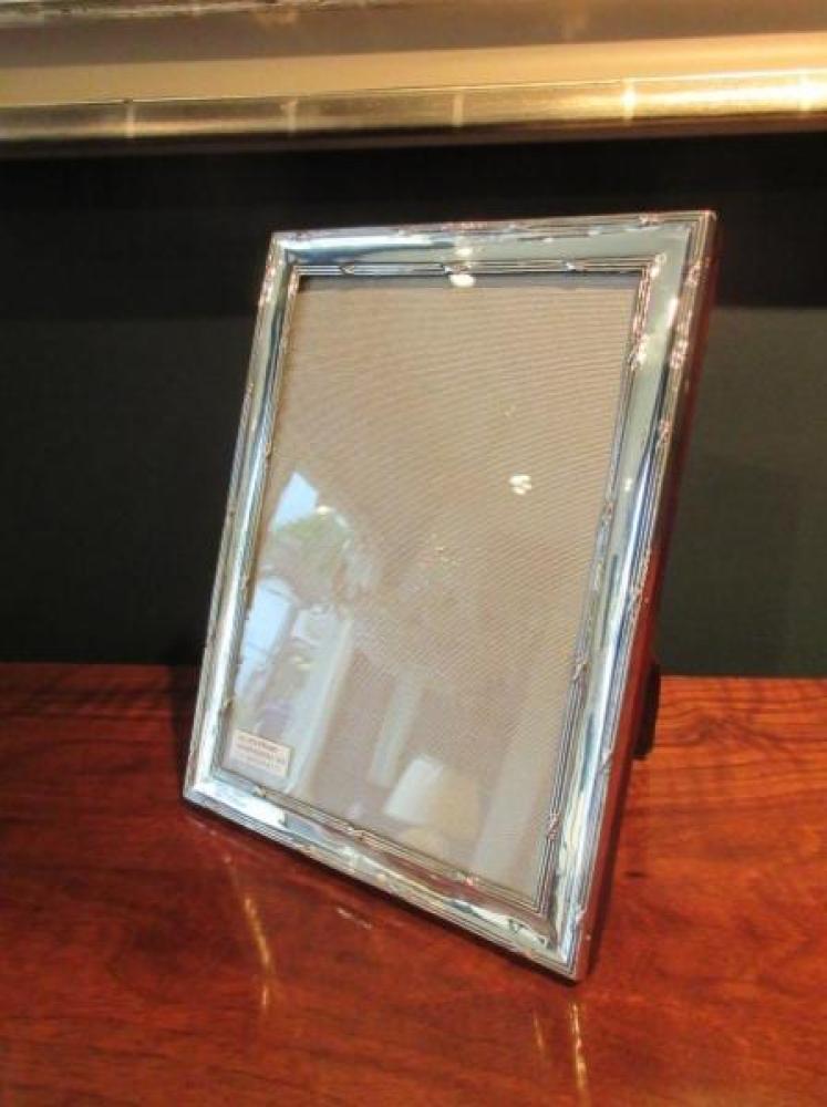 Large Edwardian Period Silver Photo Frame - Image 1