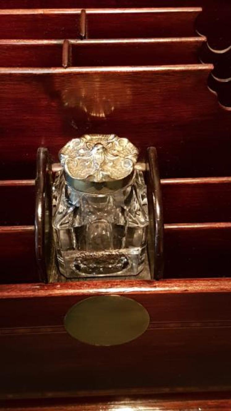 Late Victorian Inlaid Letter Rack & Inkwell - Image 4