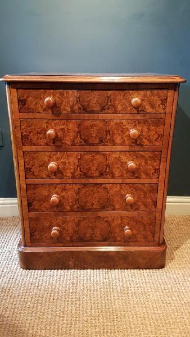 Small Mid Victorian Burr Walnut Chest of Drawers - Image 2