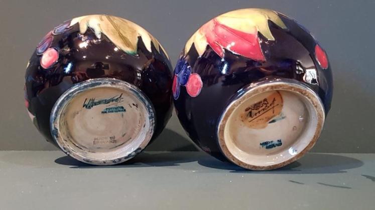 Pair of Moorcroft Leaf and Berries Globular Vases - Image 5