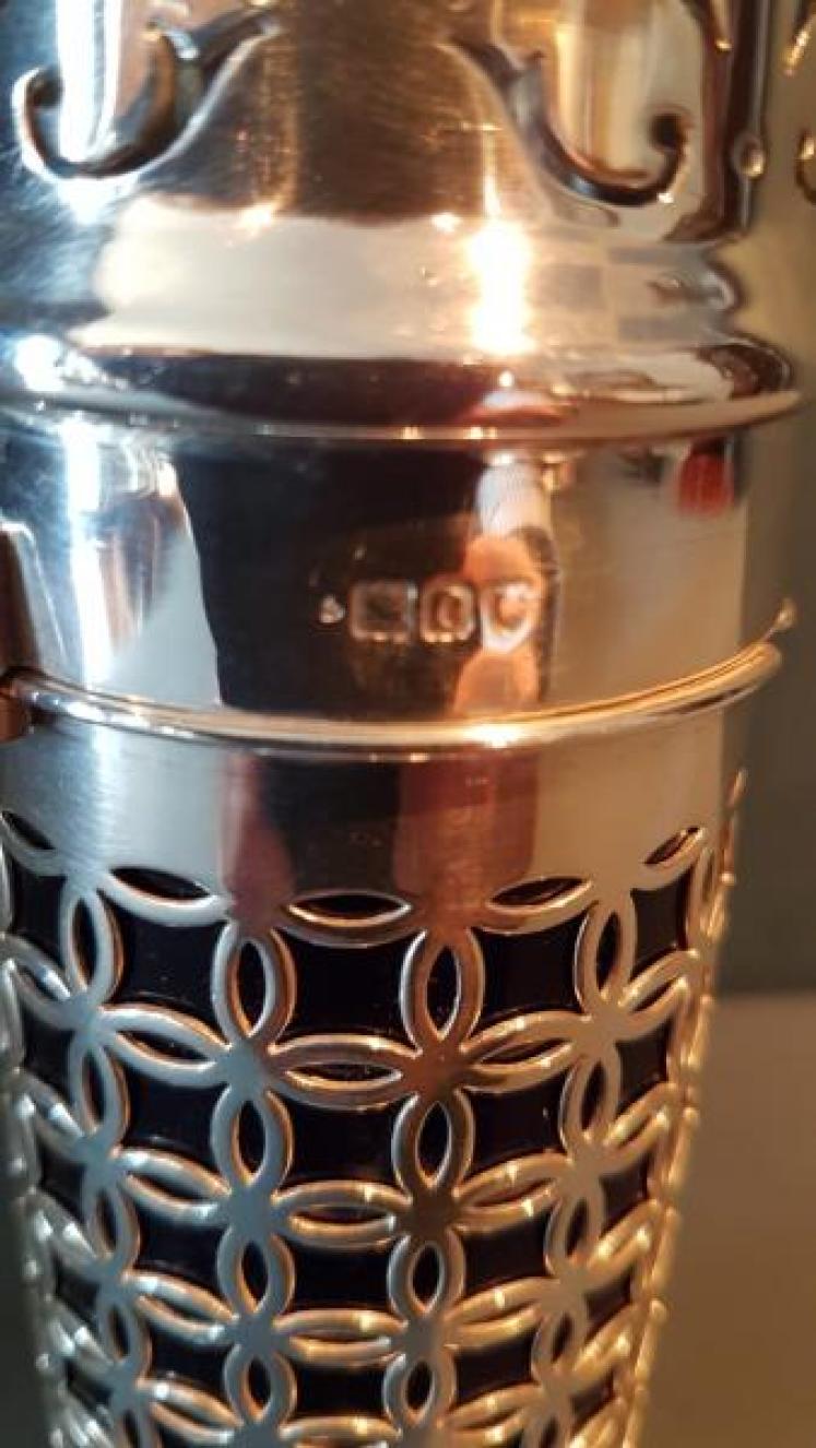Victorian Silver Country House Sugar Castor - Image 3