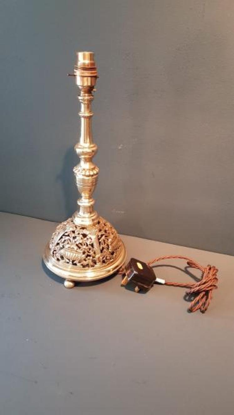 Victorian Cast Brass Lamp Base - Image 2