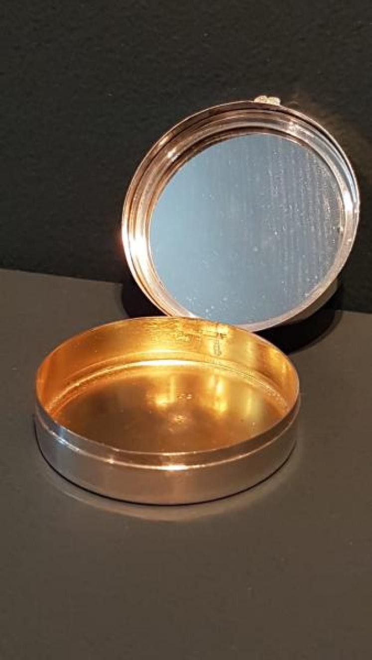 George V Engine Turned Enamel Silver Box - Image 4