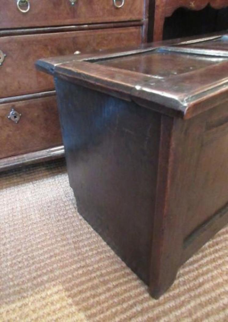 George I Period Oak Six Plank Coffer - Image 3