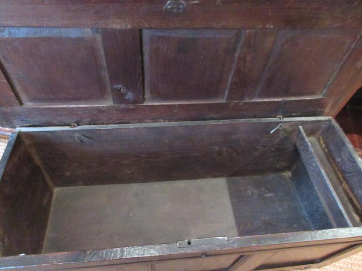 George I Period Oak Six Plank Coffer - Image 4