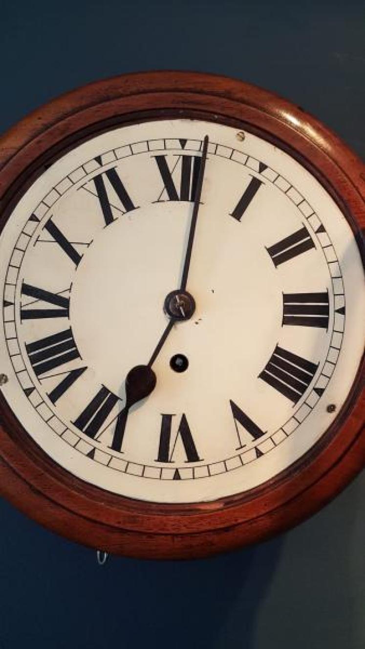 Antique Mahogany 8" Fusee Dial Clock - Image 3