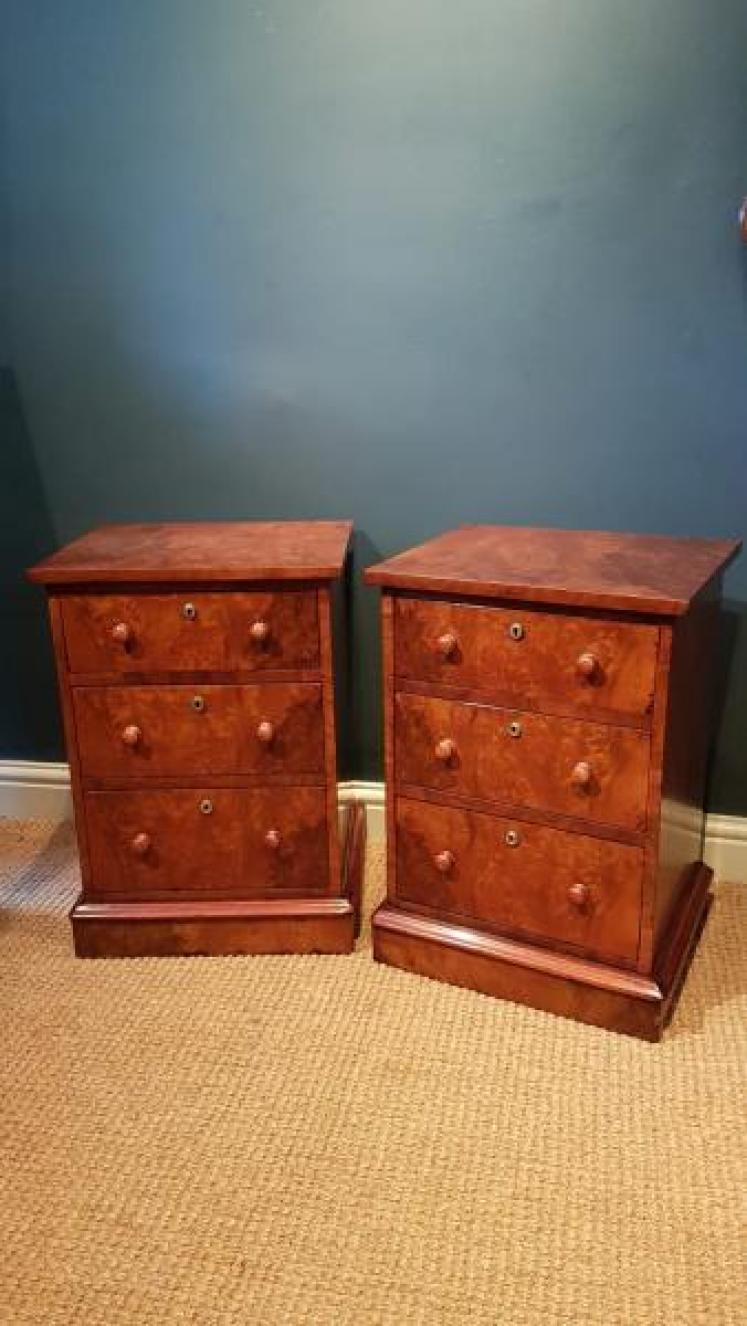 Matching Pair of Antique Victorian Burr Walnut Bedside Chests - Image 1