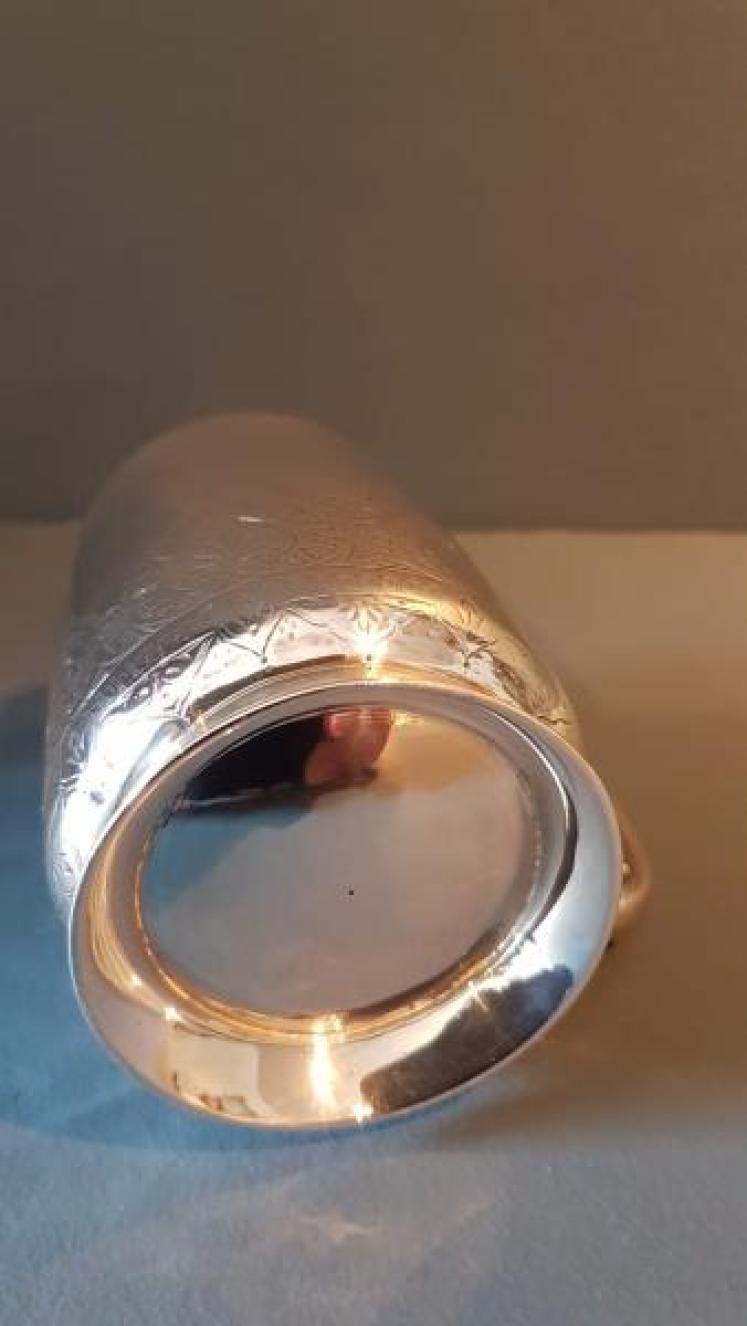 Victorian Engraved Silver Christening Mug - Image 5