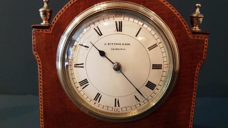 Fine Quality Edwardian Inlaid Mahogany Mantel Clock - Image 3