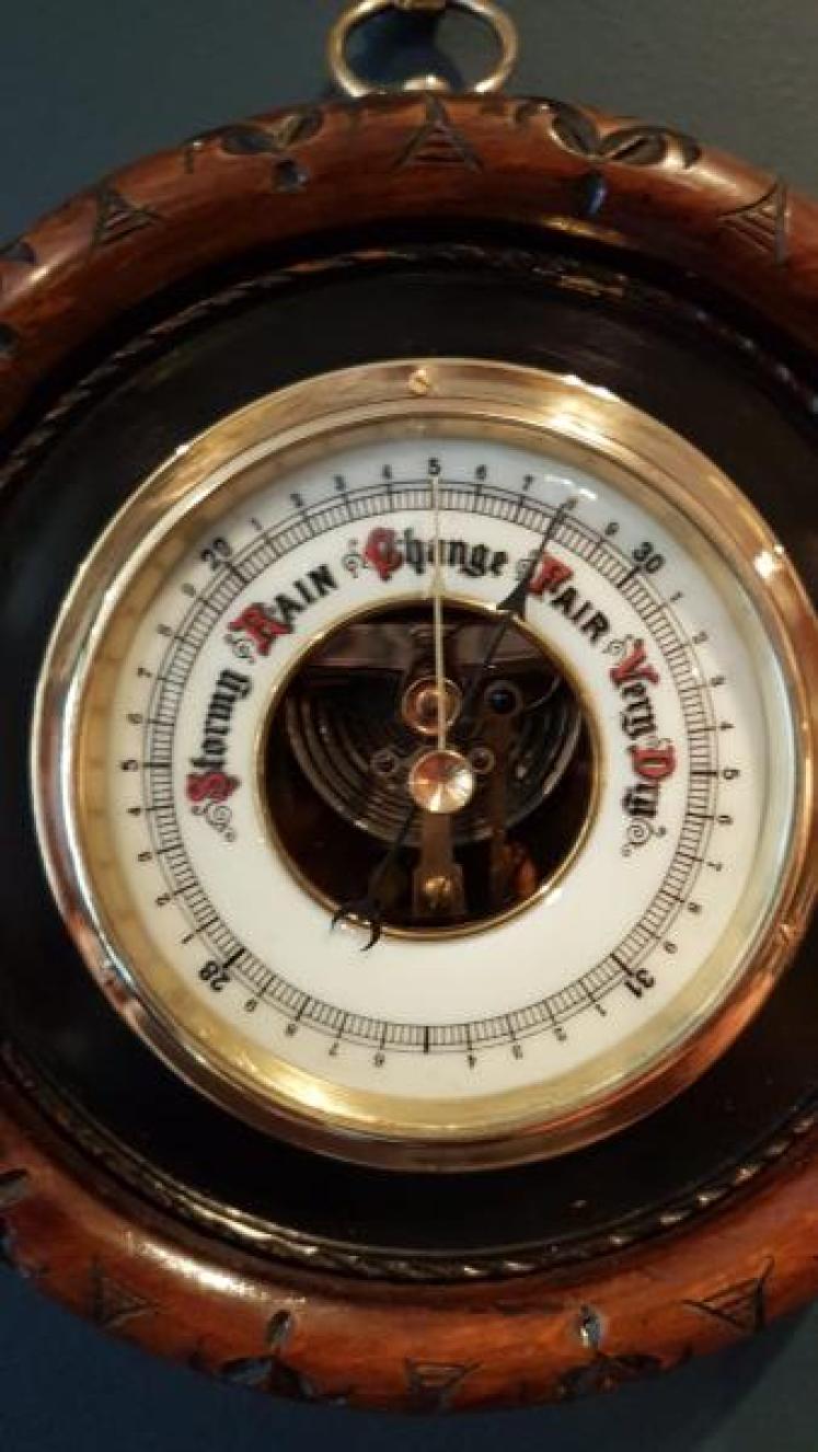 Quality Victorian Carved Mahogany Aneroid Barometer - Image 3