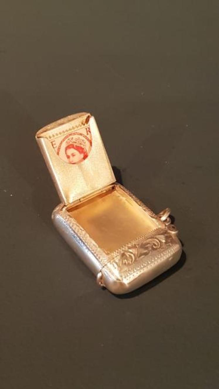Silver Vesta and Stamp Case - Image 2