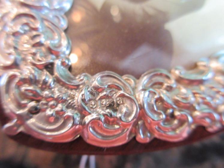Antique Silver Heart Shaped Photo Frame - Image 5