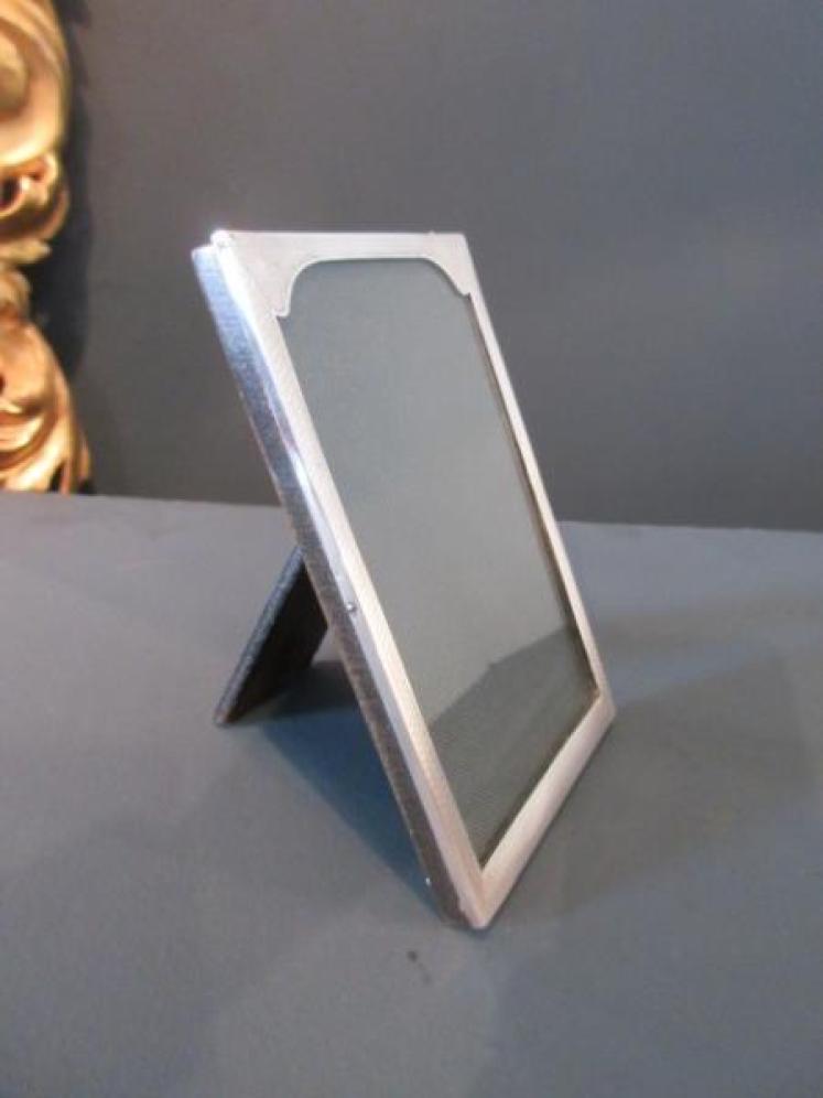 George V Period Silver Engraved Photo Frame - Image 6