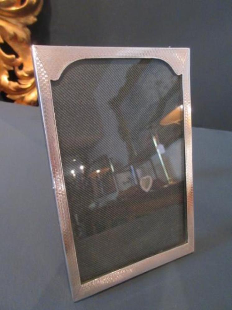 George V Period Silver Engraved Photo Frame - Image 7