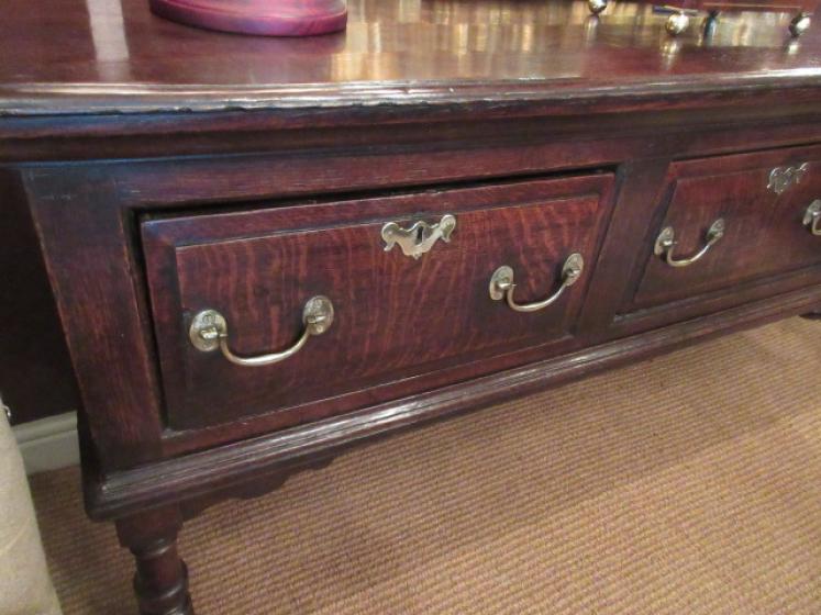 George II Period Oak Three Drawer Dresser - Image 3