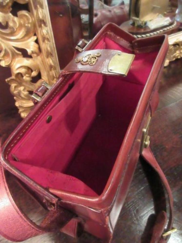 George V Period Leather Ministerial Briefcase - Image 5