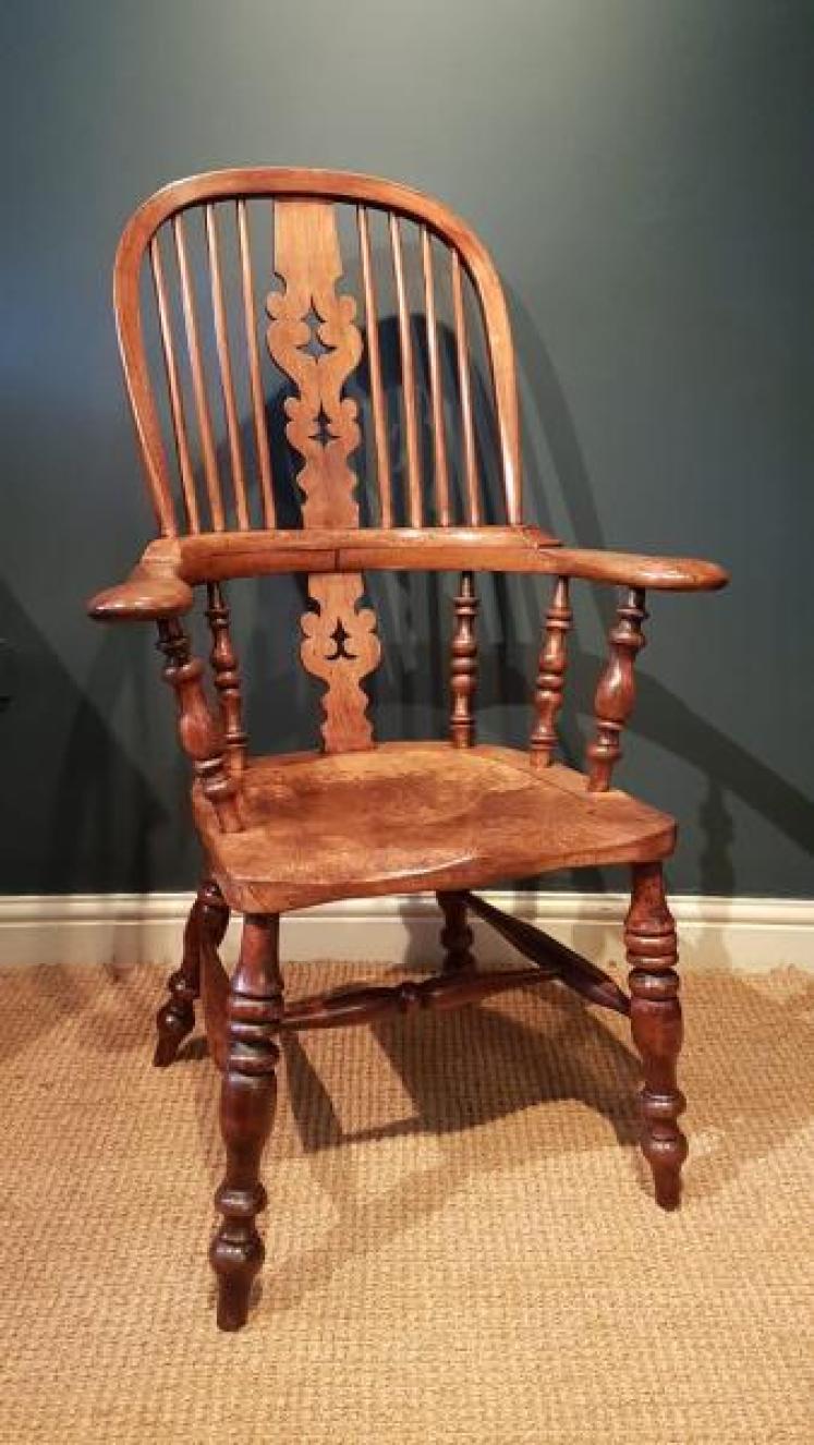 Burr Elm Seat Windsor Chair - Image 4