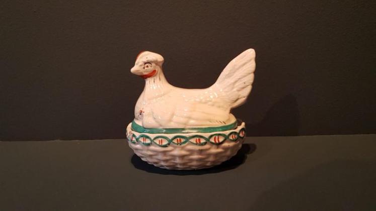 Rare Antique Miniature Egg Dish  - Image 3