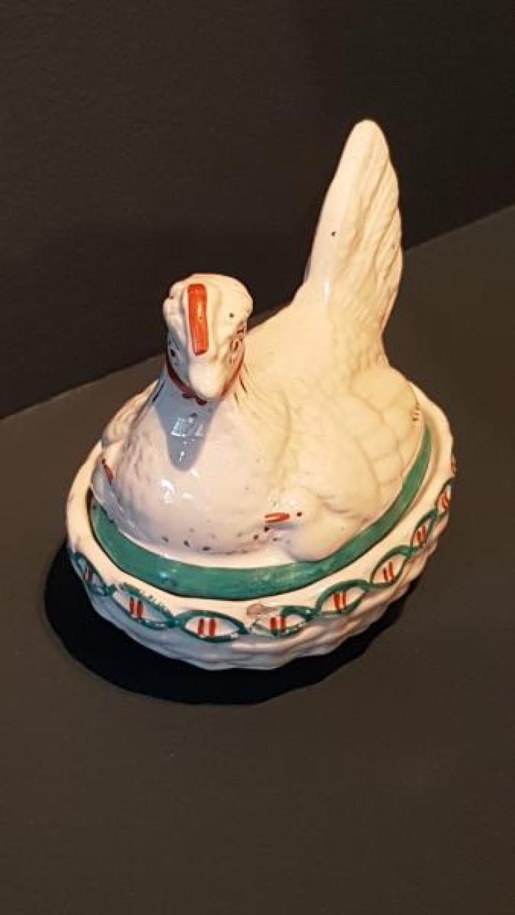 Rare Antique Miniature Egg Dish  - Image 4