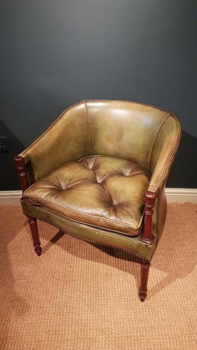 1920's Olive Hide Tub Chair - Image 7