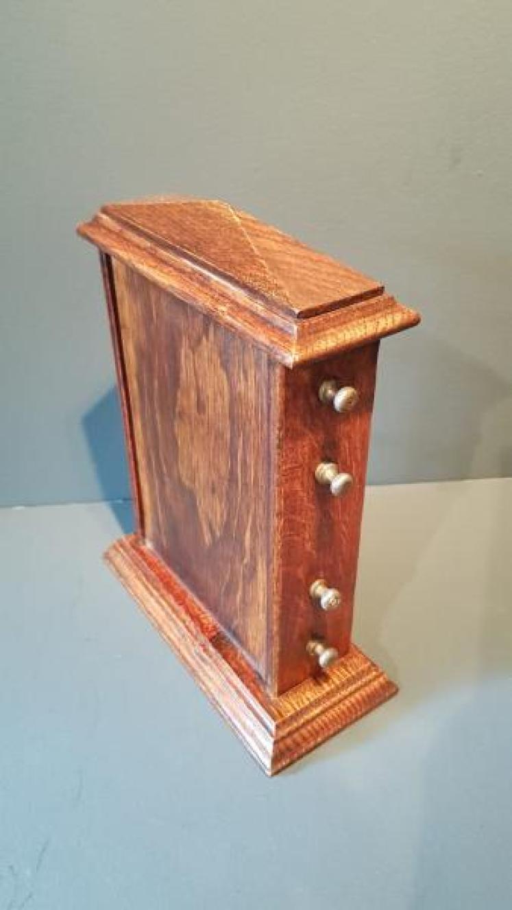 Victorian Oak Perpetual Desk Calendar - Image 5