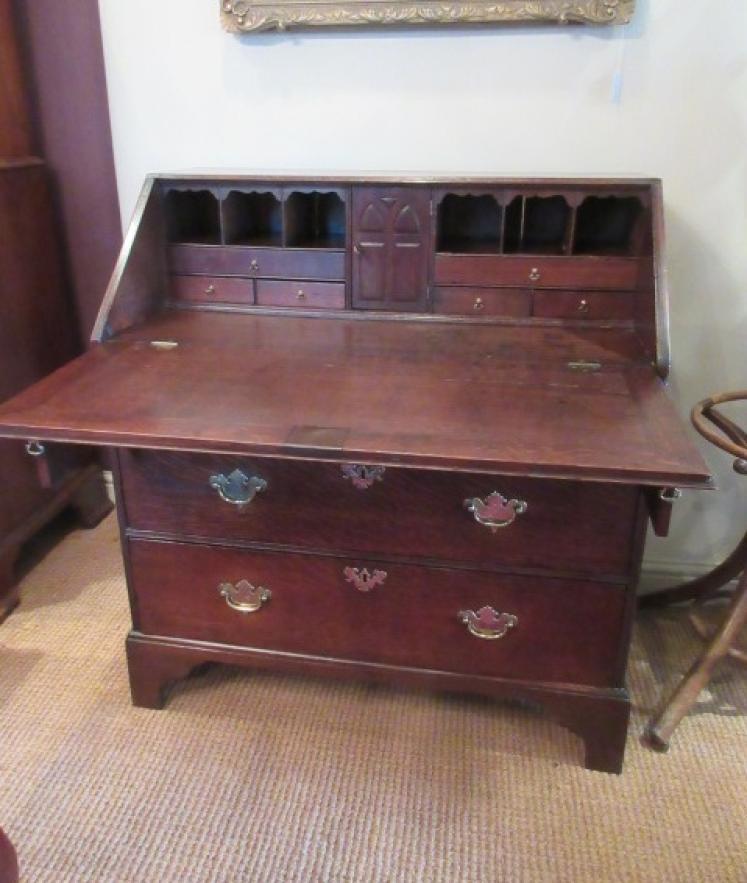 Small George II Period Oak Fall Front Bureau - Image 2