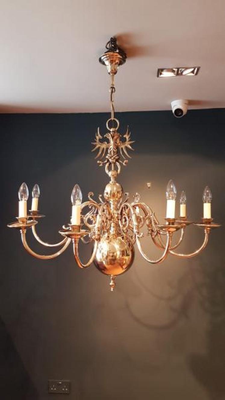 Superb Edwardian Brass Eight arm Chandelier - Image 1