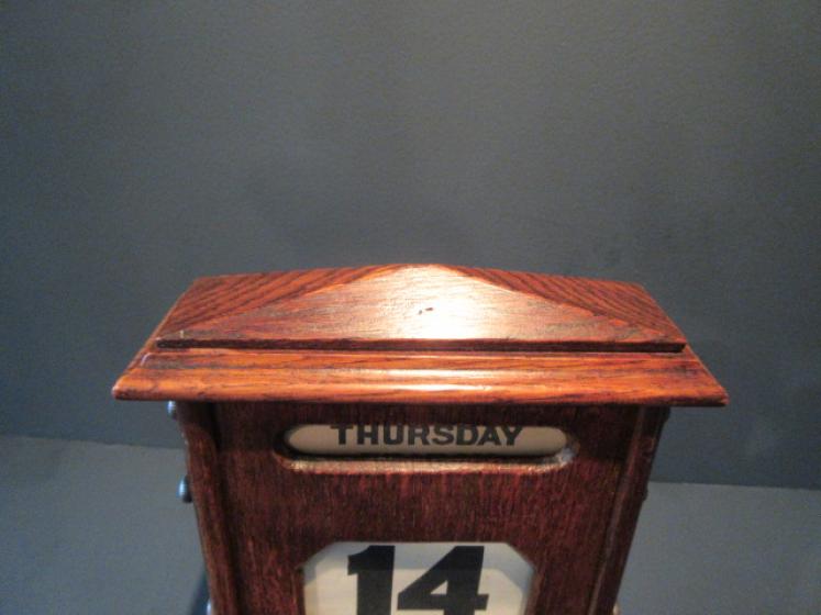 Large Victorian Solid Oak Perpetual Desk Calendar - Image 2