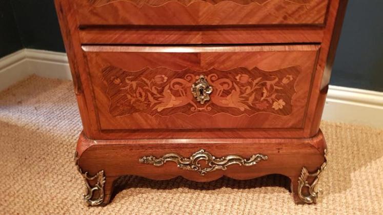 Superb Matching Pair of Inlaid Walnut Secretaire Chests - Image 5