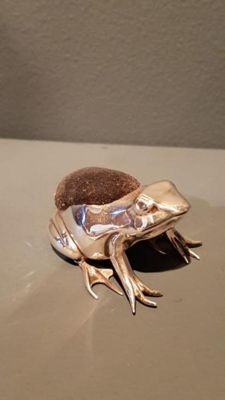 Rare Antique Silver Frog Pin Cushion - Image 1