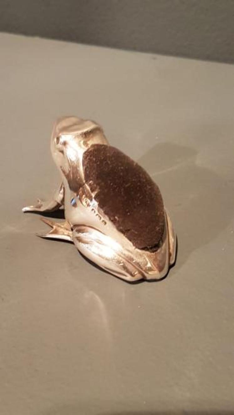 Rare Antique Silver Frog Pin Cushion - Image 3