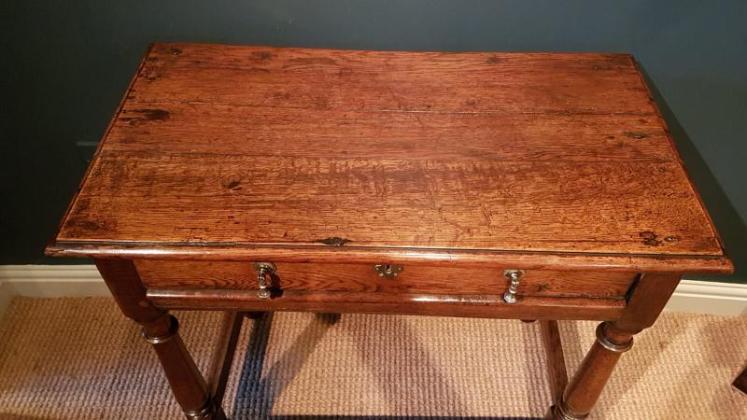 William and Mary Period Walnut Oak Side Table - Image 2