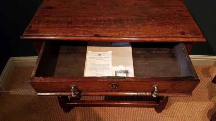William and Mary Period Walnut Oak Side Table - Image 6