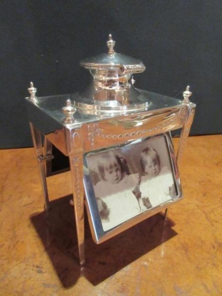 Superb Antique Silver Desktop Photo Frame & Inkwell Stand - Image 5