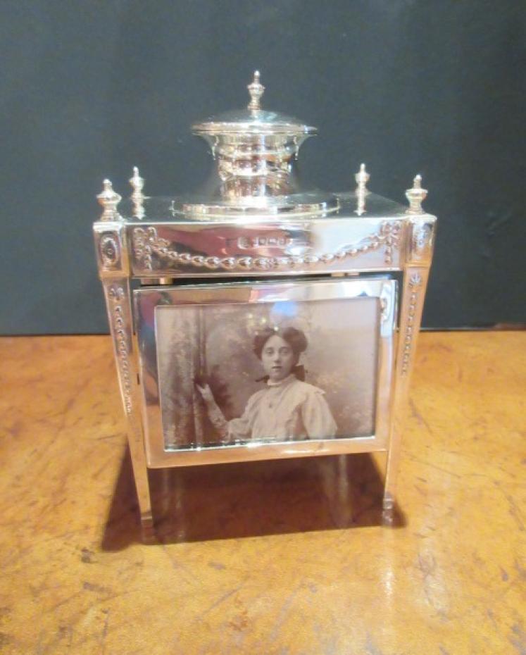 Superb Antique Silver Desktop Photo Frame & Inkwell Stand - Image 7