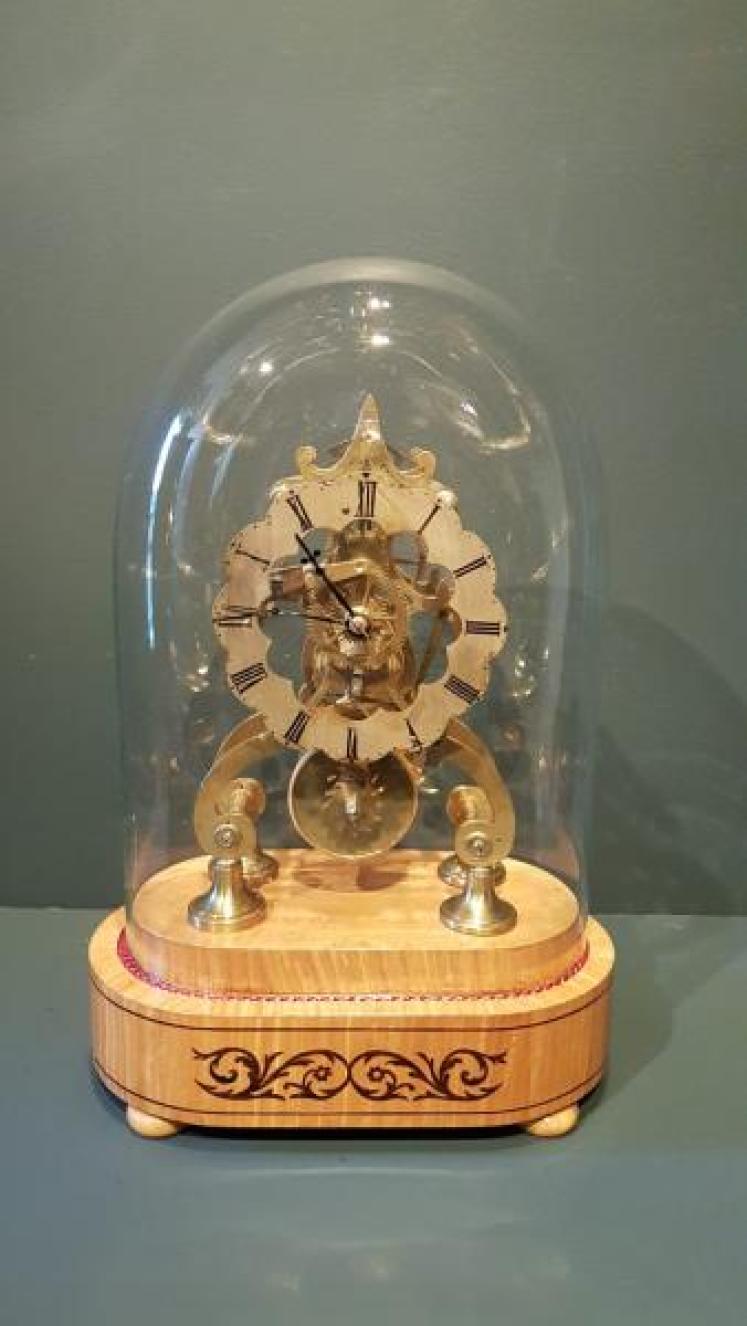 Victorian 8 Day Single Fusse Skeleton Clock - Image 1
