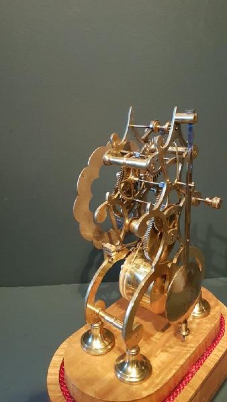 Victorian 8 Day Single Fusse Skeleton Clock - Image 3