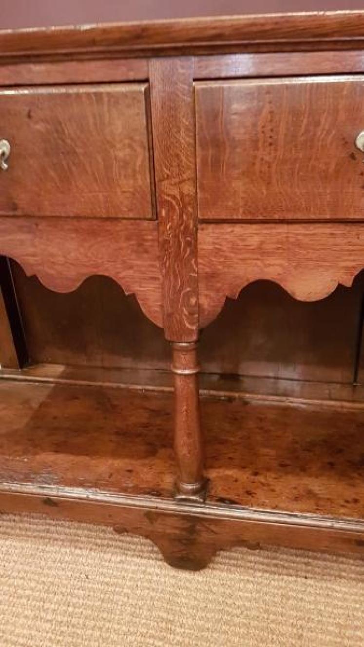 Small George II Period Oak Open Pot Board Dresser - Image 5